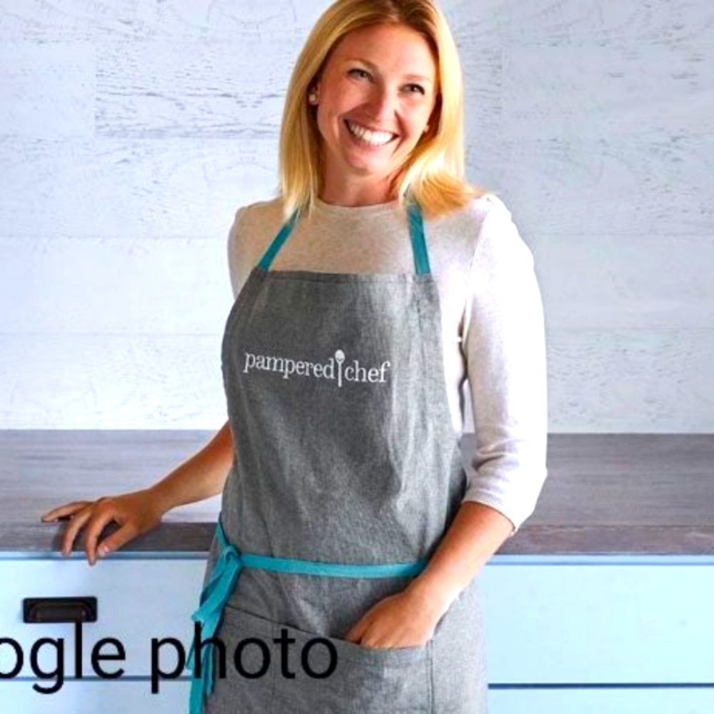 Pampered chef apron
